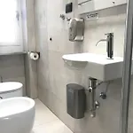 Drooms 4,0 Domotic Smart Self 24h,7 Vicino Treni Porta Susa E Centro Storico 4*
