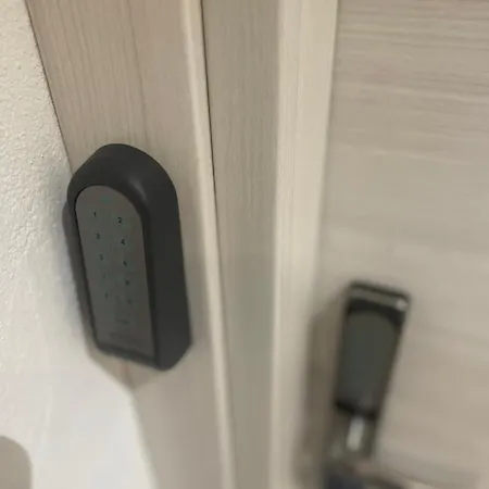 Drooms 4,0 Domotic Smart Self 24h,7 Vicino Treni Porta Susa E Centro Storico Penzion