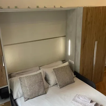 Drooms 4,0 Domotic Smart Self 24h,7 Vicino Treni Porta Susa E Centro Storico Guest house Turin