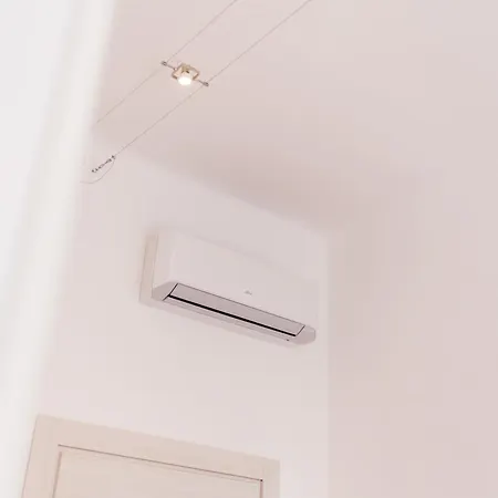 Drooms 4,0 Domotic Smart Self 24h,7 Vicino Treni Porta Susa E Centro Storico Guest house