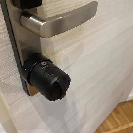 Drooms 4,0 Domotic Smart Self 24h,7 Vicino Treni Porta Susa E Centro Storico Penzion 4*