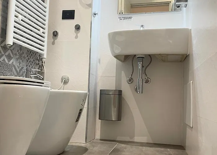 بيت ضيافة Drooms 4,0 Domotic Smart Self 24h,7 Vicino Treni Porta Susa E Centro Storico 4*
