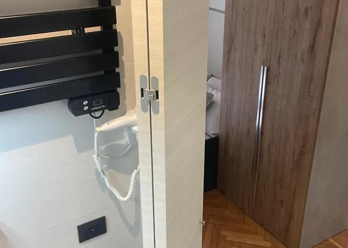 Drooms 4,0 Domotic Smart Self 24h,7 Vicino Treni Porta Susa E Centro Storico 4*