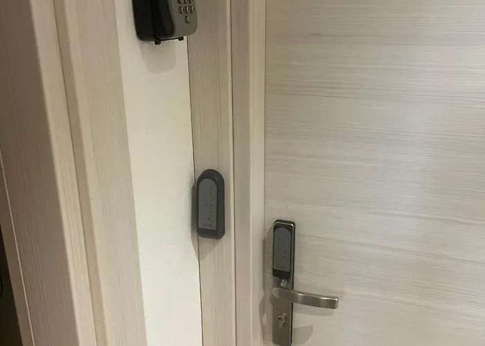 Drooms 4,0 Domotic Smart Self 24h,7 Vicino Treni Porta Susa E Centro Storico 4*